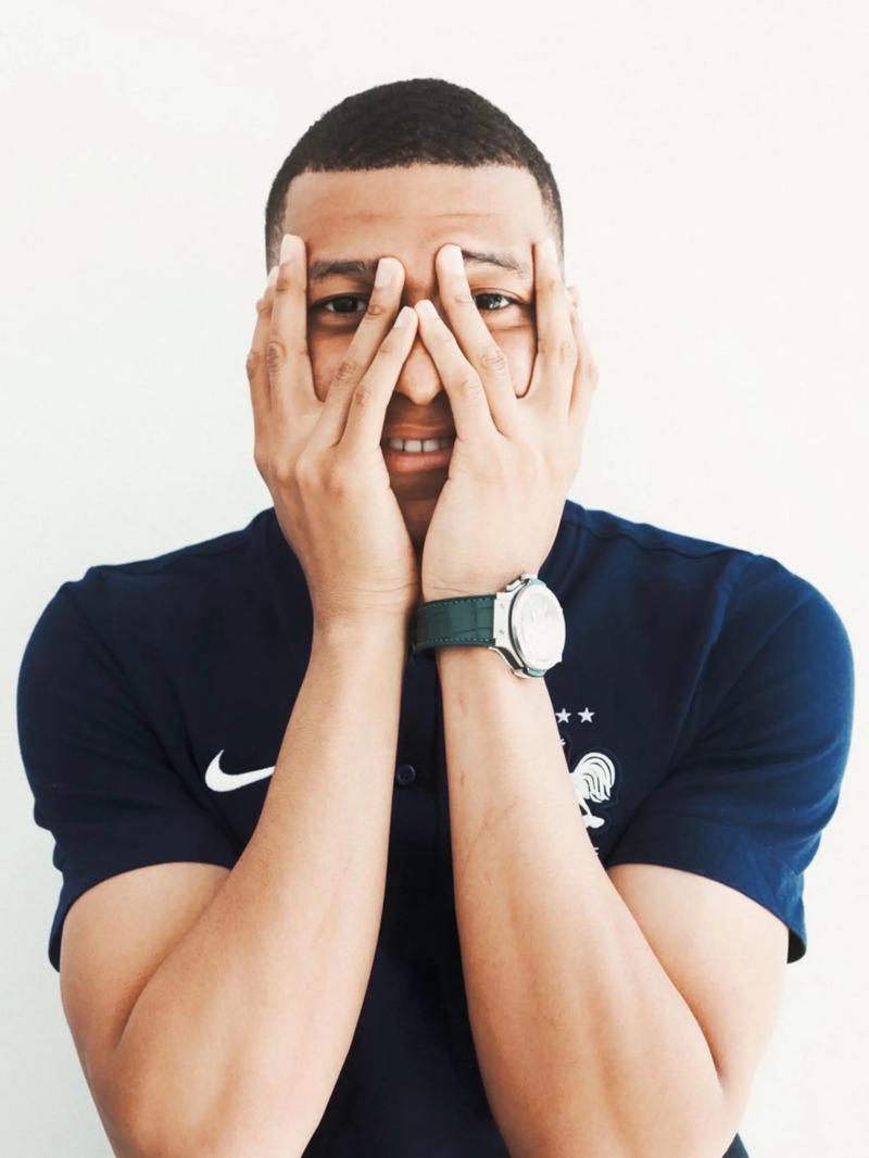 em